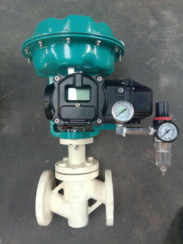 氣動襯氟調節閥